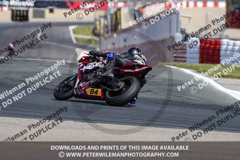 cadwell no limits trackday;cadwell park;cadwell park photographs;cadwell trackday photographs;enduro digital images;event digital images;eventdigitalimages;navarra;no limits trackdays;peter wileman photography;racing digital images;trackday digital images;trackday photos